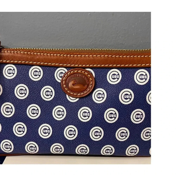 NWT Dooney & Bourke Chicago Cubs Large Slim Crossbody - Picture 2 of 11